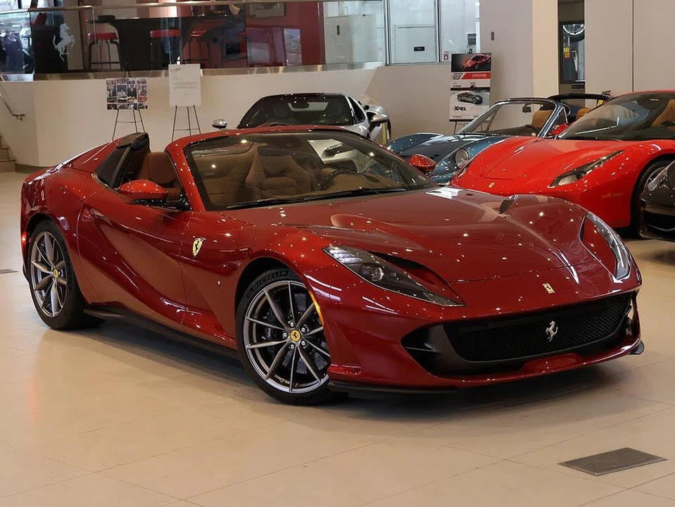 2023 Ferrari 812 GTS - Image 10 of 31