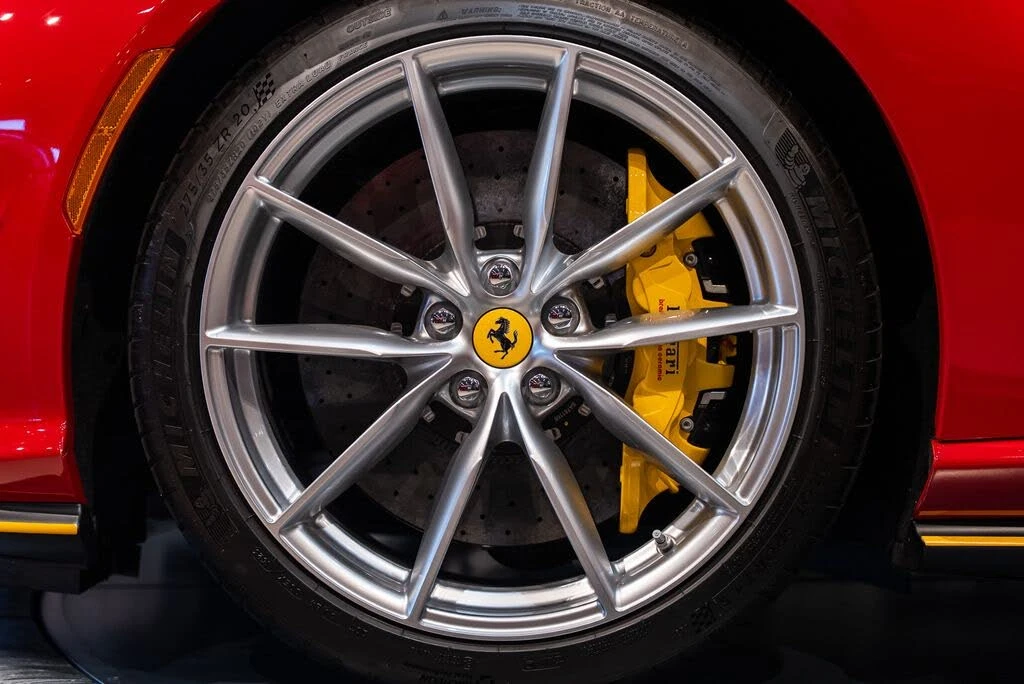 2023 Ferrari 812 GTS - Image 13 of 31