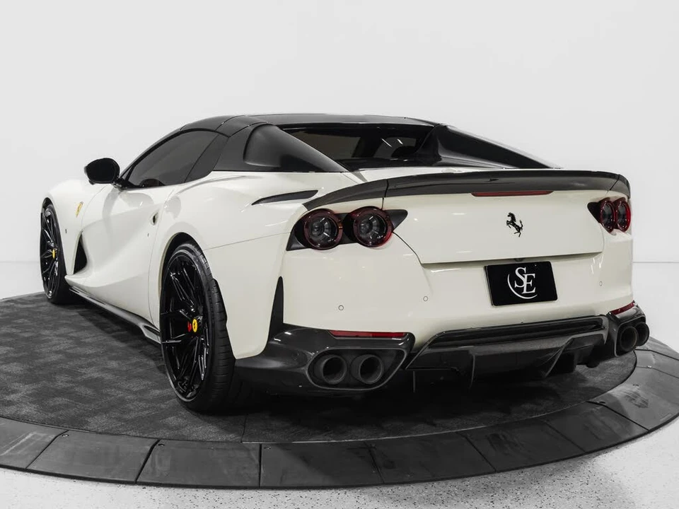 2023 Ferrari 812 GTS - Image 20 of 31