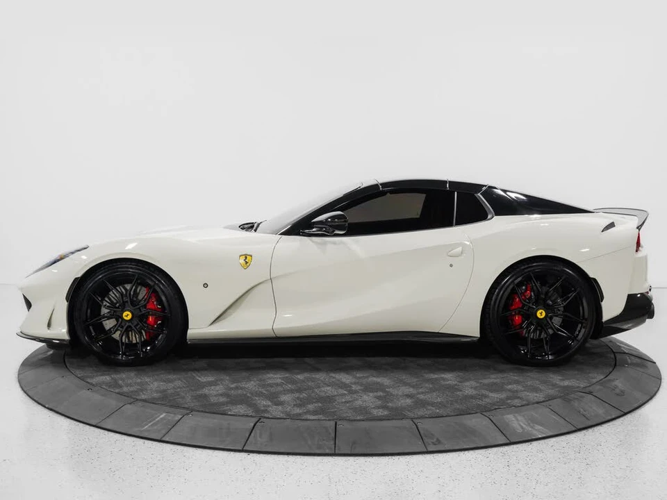 2023 Ferrari 812 GTS - Image 18 of 31