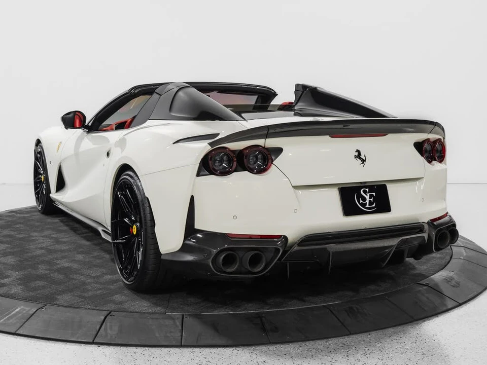 2023 Ferrari 812 GTS - Image 6 of 31