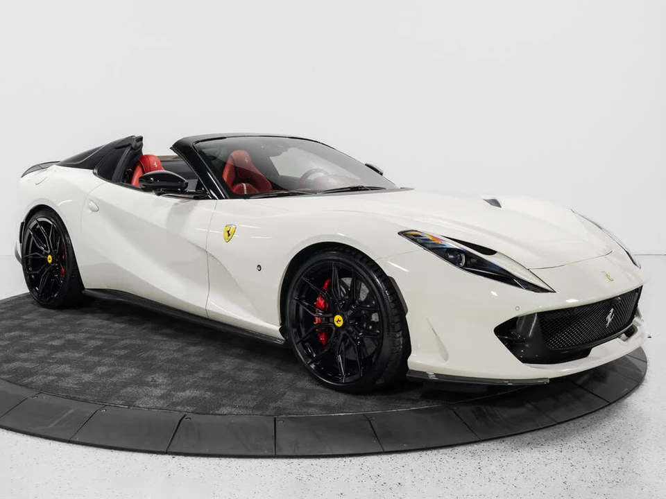 2023 Ferrari 812 GTS - Image 12 of 31