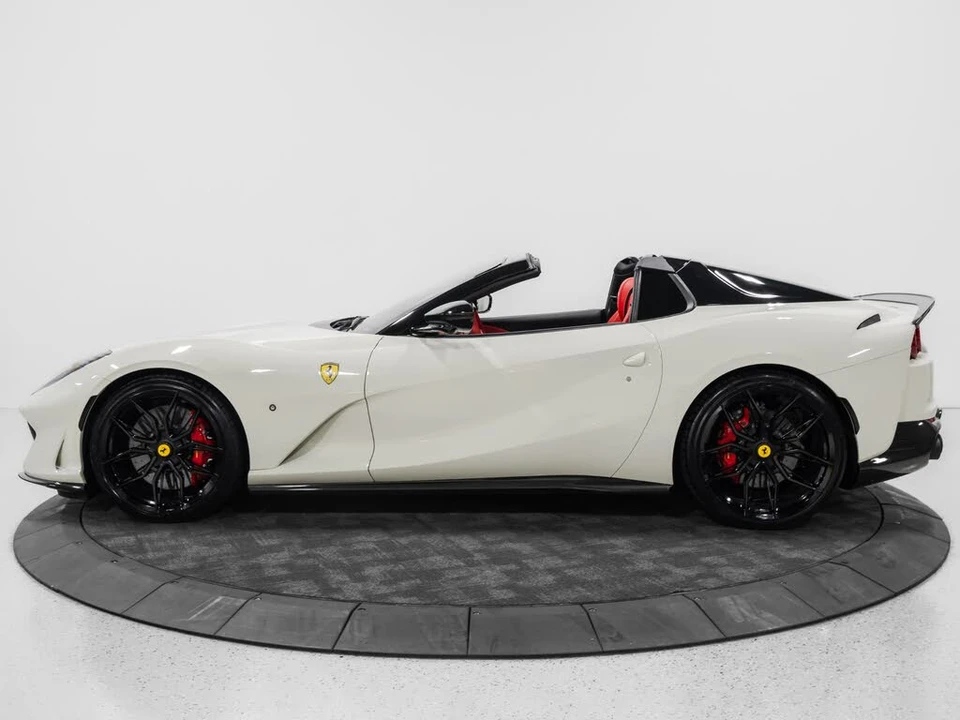 2023 Ferrari 812 GTS - Image 4 of 31