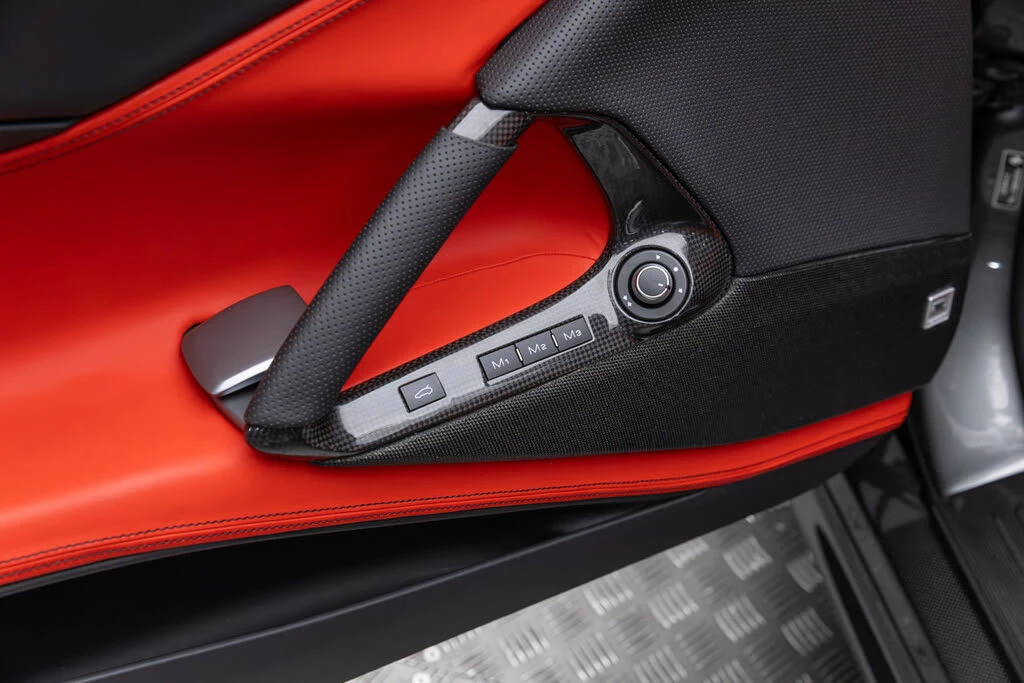 2023 Ferrari 812 GTS - Image 13 of 31