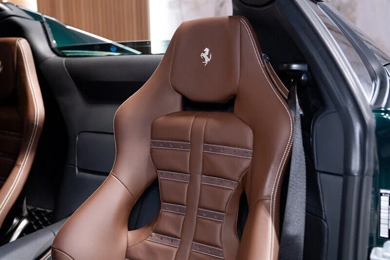 2023 Ferrari 812 GTS - Image 7 of 31