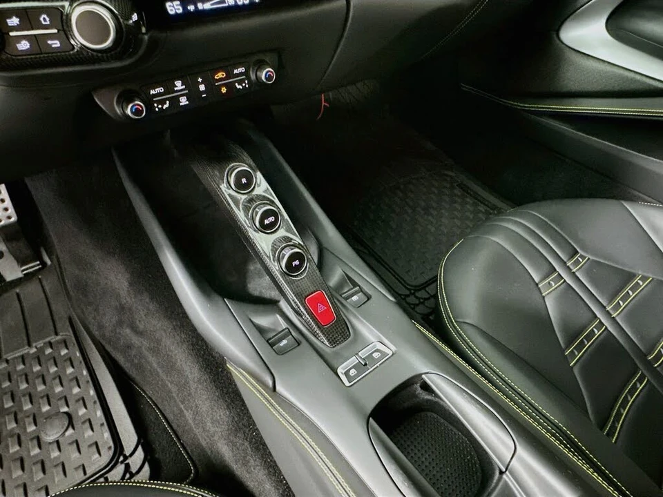2023 Ferrari 812 GTS - Image 14 of 31