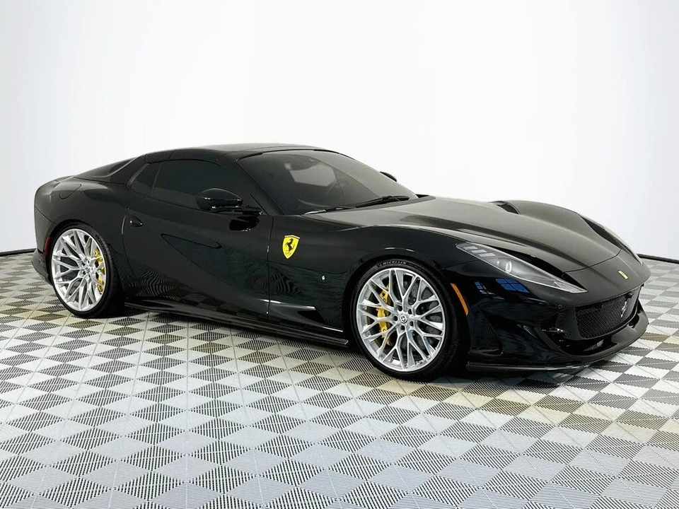 2023 Ferrari 812 GTS - Image 3 of 31