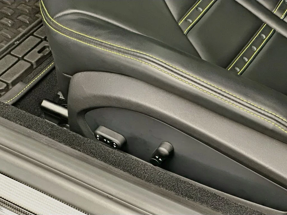 2023 Ferrari 812 GTS - Image 18 of 31