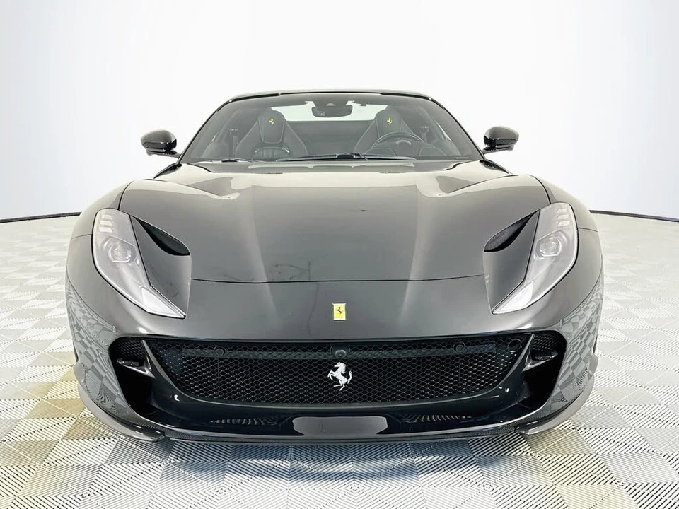2023 Ferrari 812 GTS - Image 29 of 31