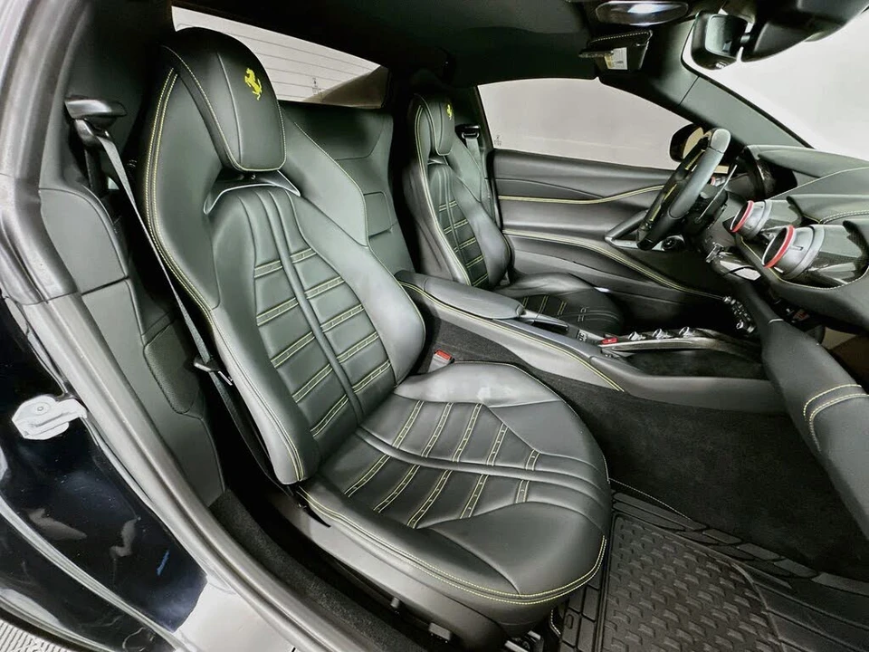 2023 Ferrari 812 GTS - Image 24 of 31