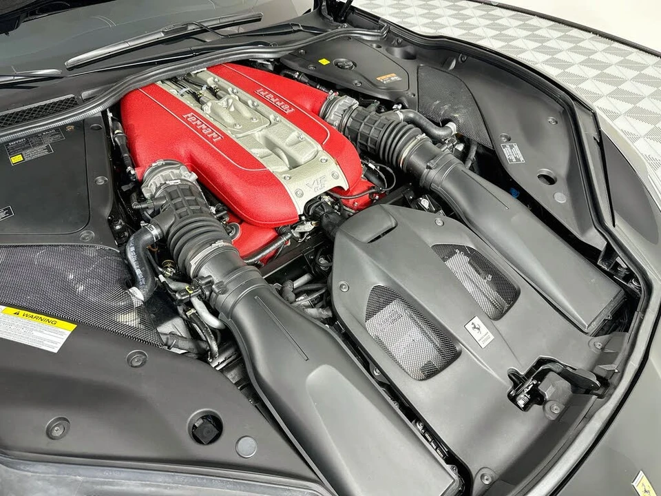 2023 Ferrari 812 GTS - Image 26 of 31