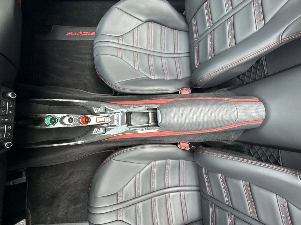 2023 Ferrari 812 GTS - Image 21 of 31