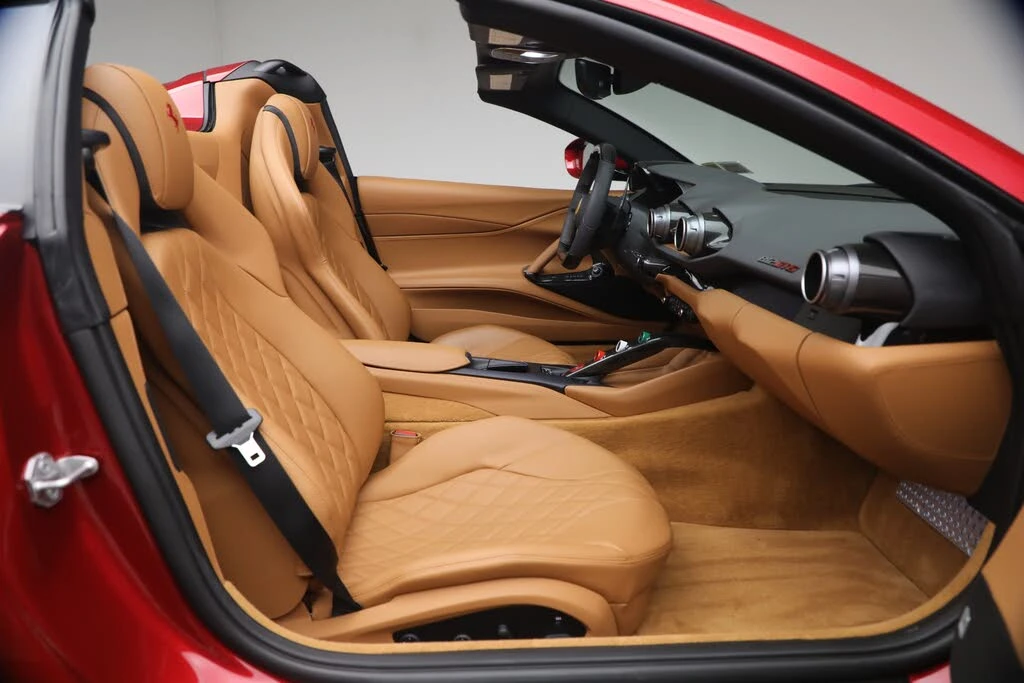 2023 Ferrari 812 GTS - Image 17 of 31