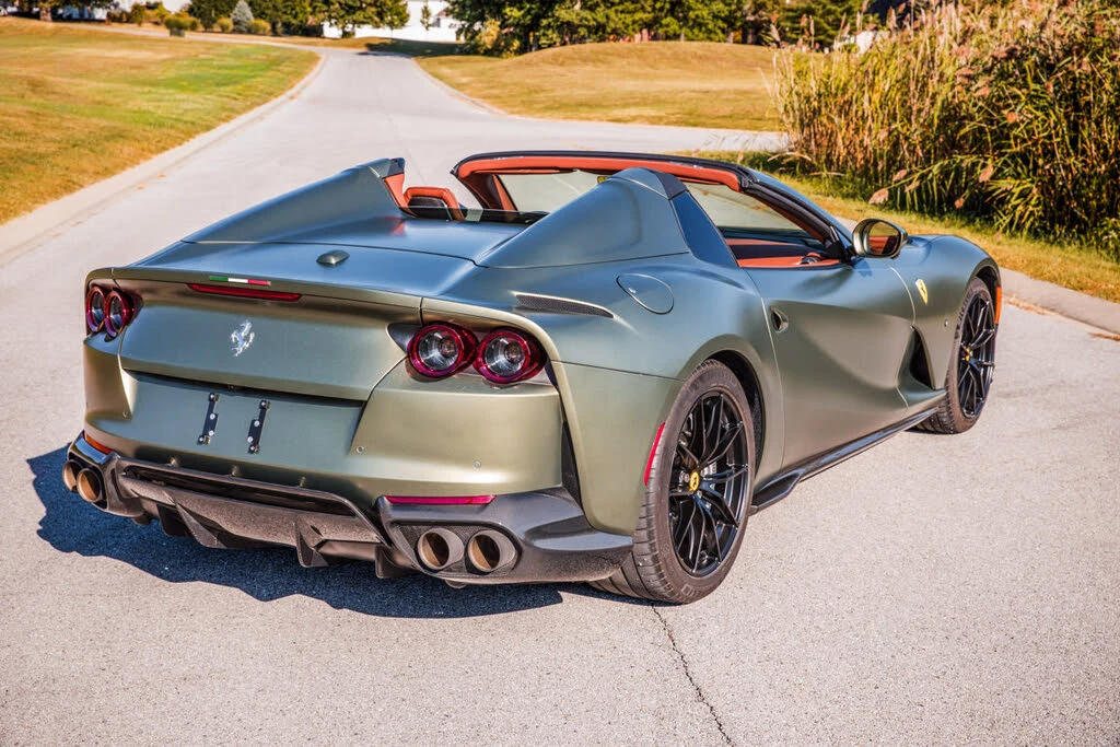 2023 Ferrari 812 GTS - Image 19 of 31