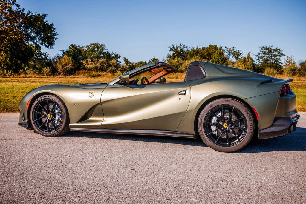 2023 Ferrari 812 GTS - Image 14 of 31
