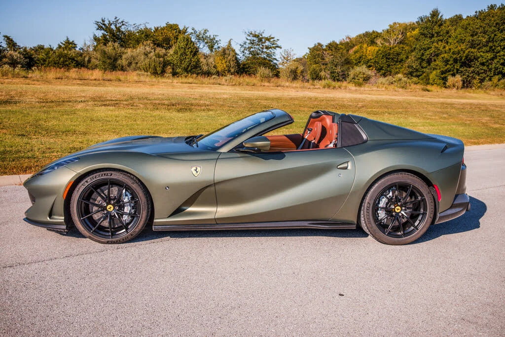 2023 Ferrari 812 GTS - Image 7 of 31