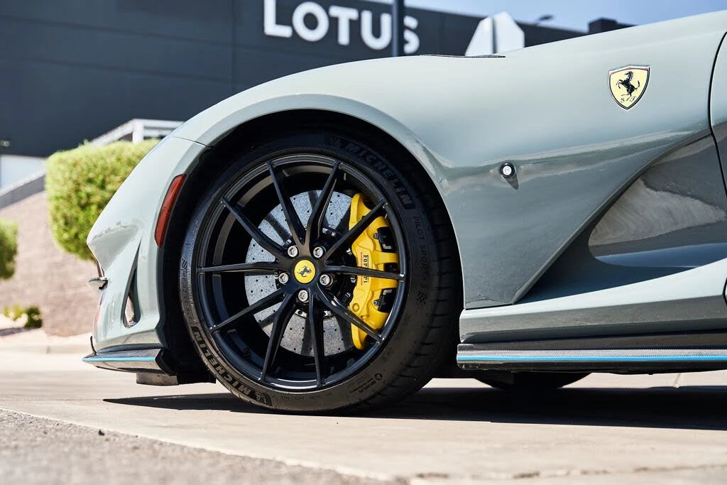 2023 Ferrari 812 GTS - Image 19 of 31