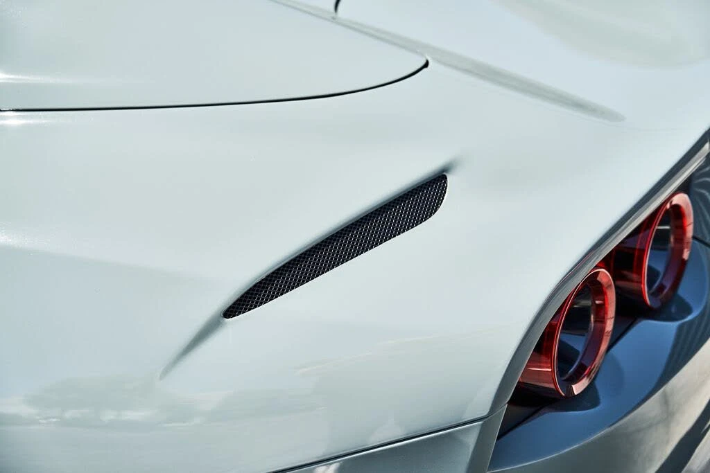 2023 Ferrari 812 GTS - Image 18 of 31
