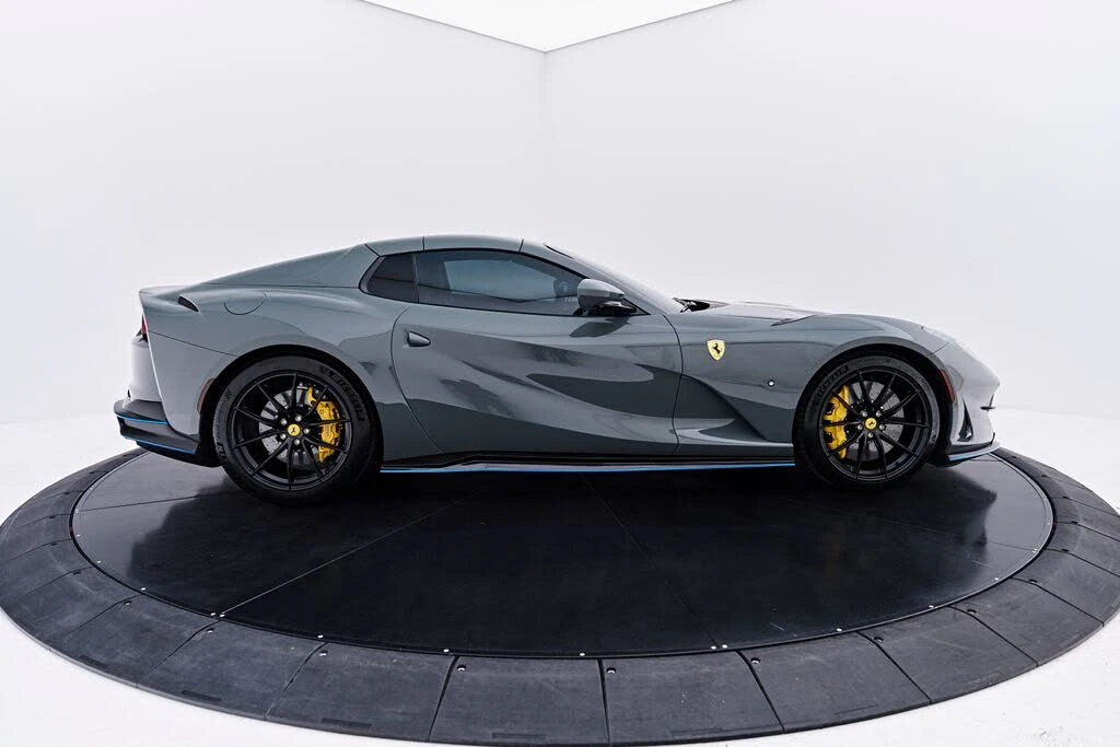 2023 Ferrari 812 GTS - Image 25 of 31
