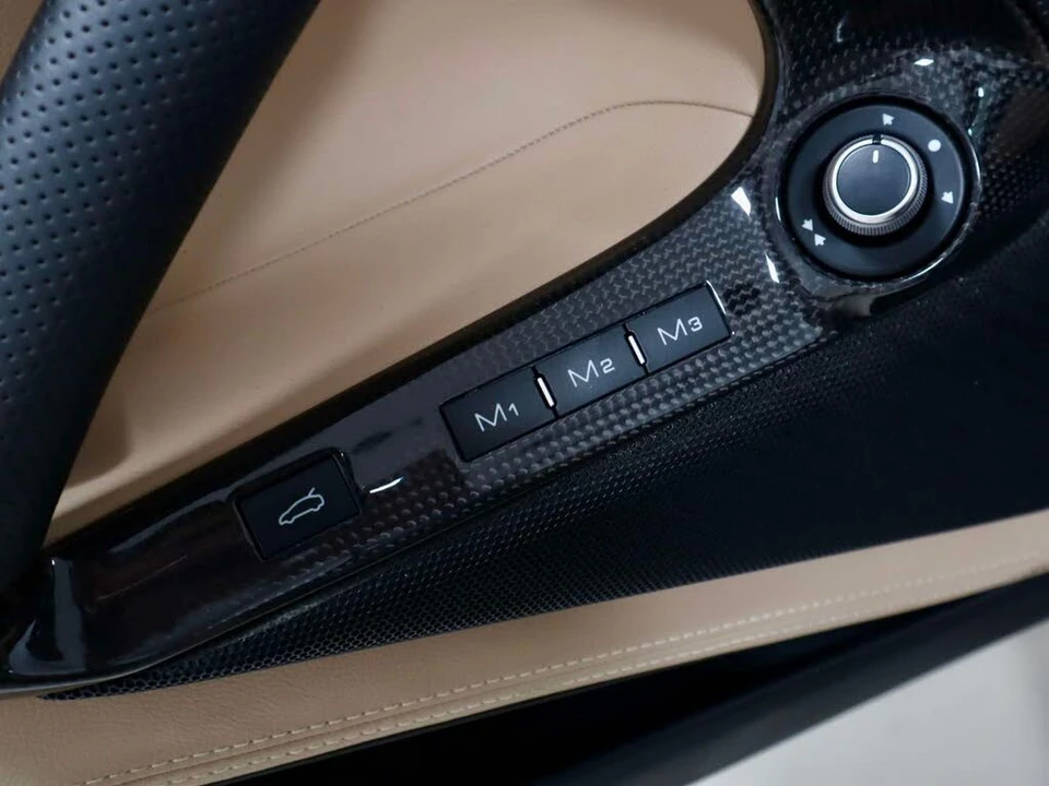 2023 Ferrari 812 GTS - Image 21 of 31