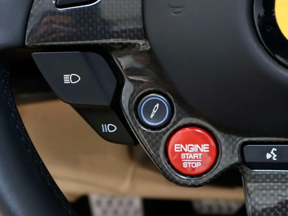 2023 Ferrari 812 GTS - Image 25 of 31