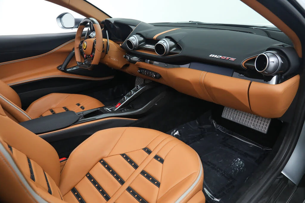 2023 Ferrari 812 GTS - Image 21 of 31