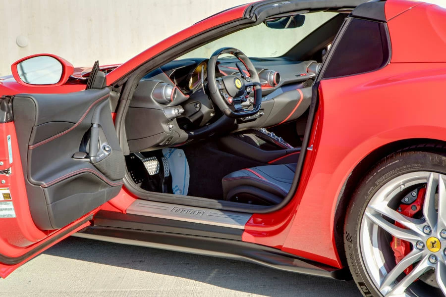 2023 Ferrari 812 GTS - Image 28 of 31