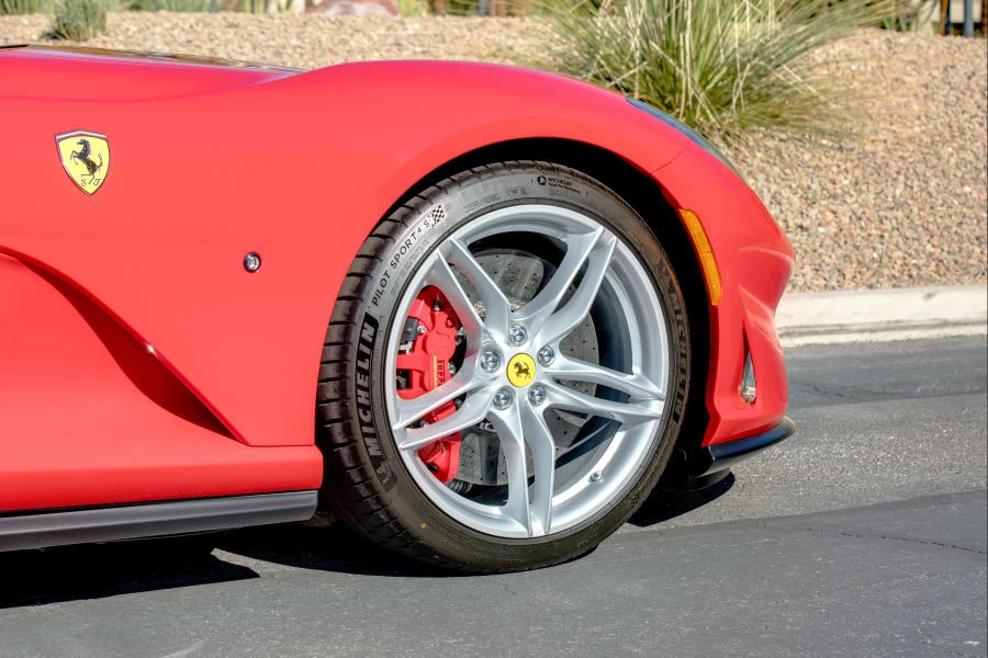 2023 Ferrari 812 GTS - Image 19 of 31