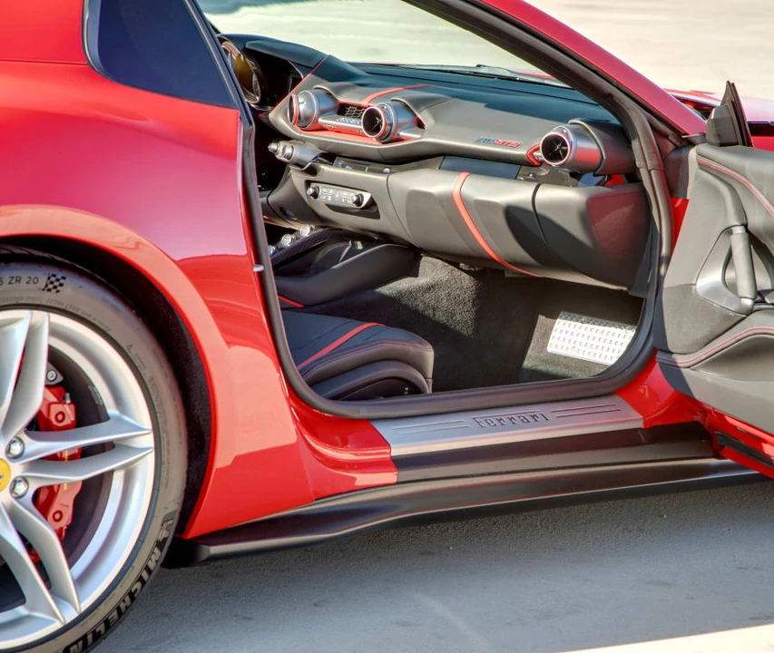 2023 Ferrari 812 GTS - Image 30 of 31