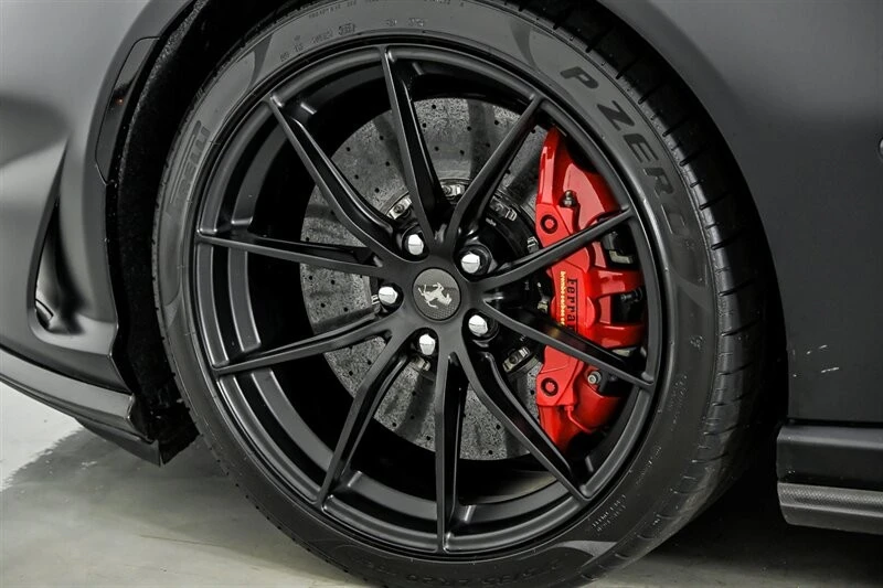 2023 Ferrari 812 GTS - Image 14 of 31