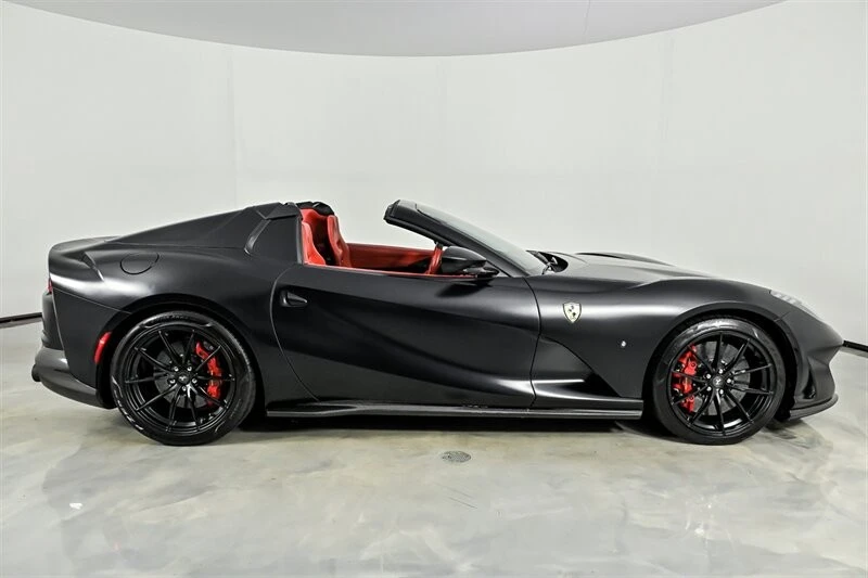 2023 Ferrari 812 GTS - Image 11 of 31