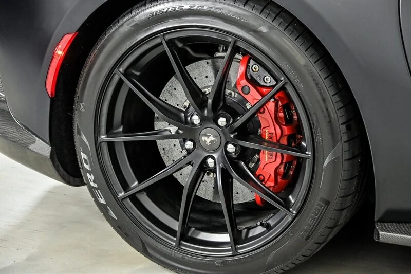 2023 Ferrari 812 GTS - Image 16 of 31