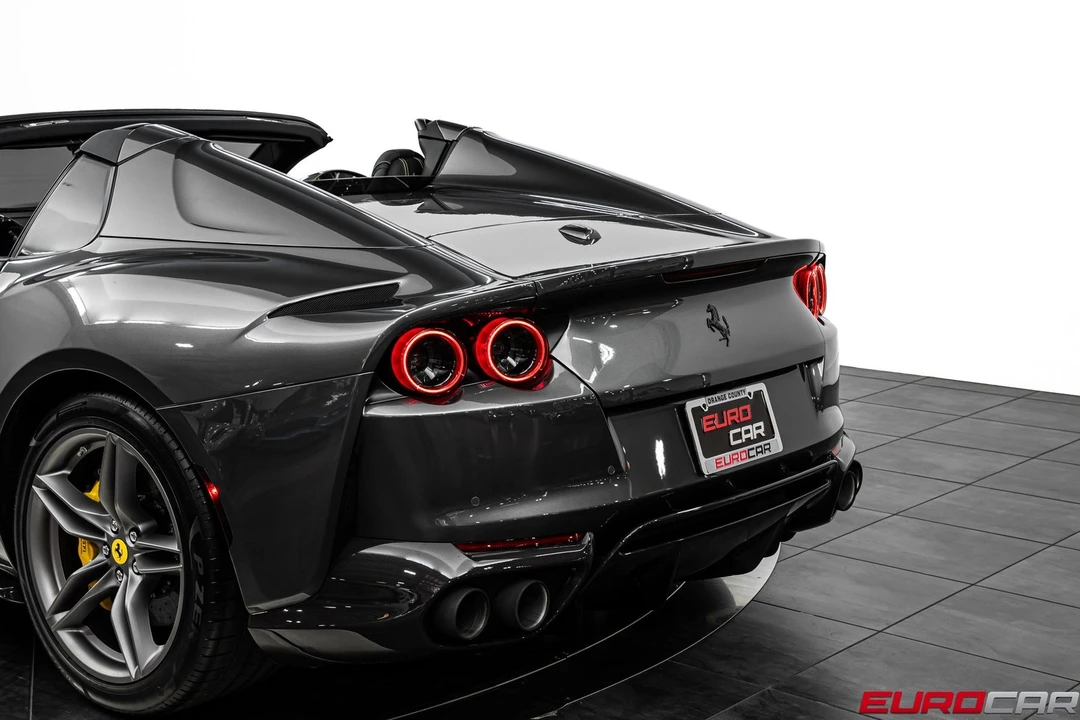 2023 Ferrari 812 GTS - Image 23 of 31
