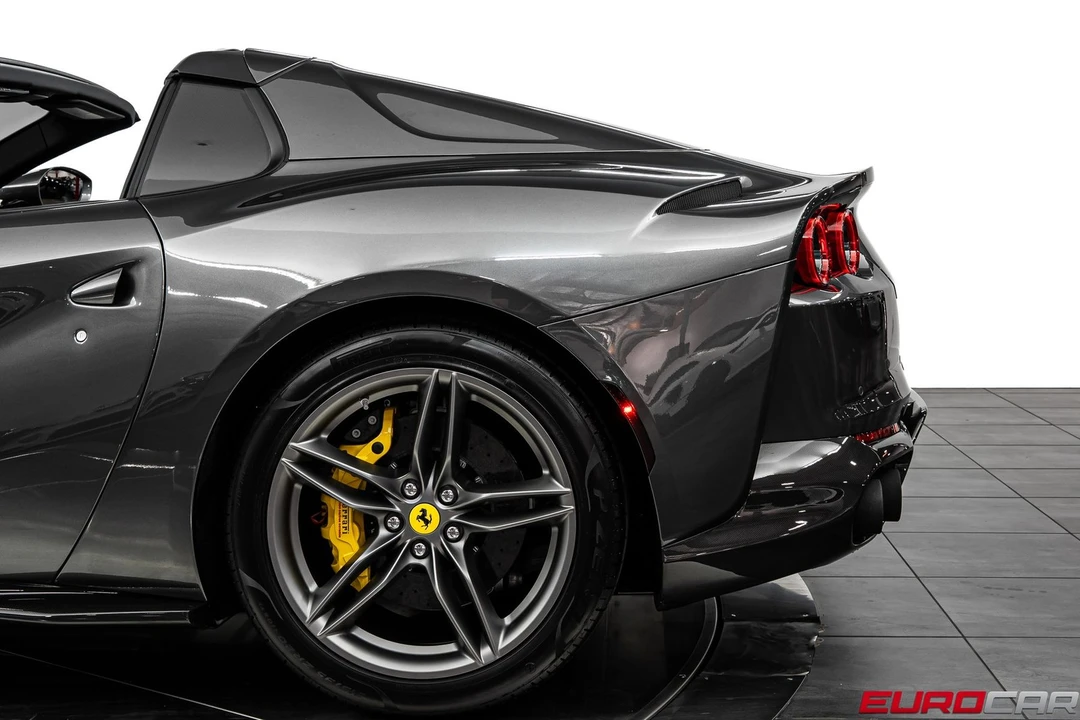 2023 Ferrari 812 GTS - Image 22 of 31