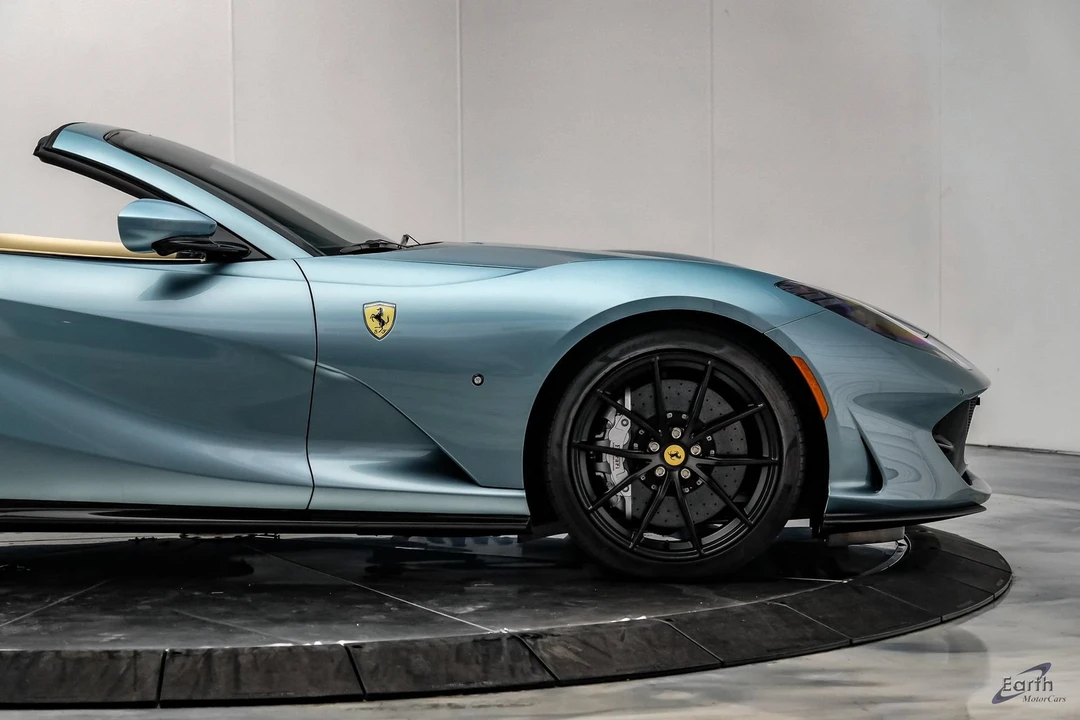2023 Ferrari 812 GTS - Image 29 of 31