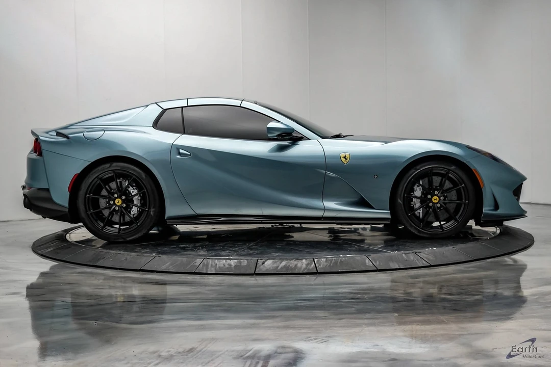 2023 Ferrari 812 GTS - Image 27 of 31