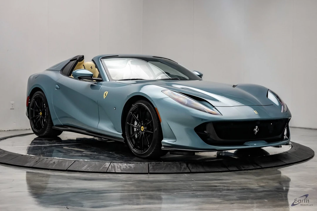 2023 Ferrari 812 GTS - Image 30 of 31