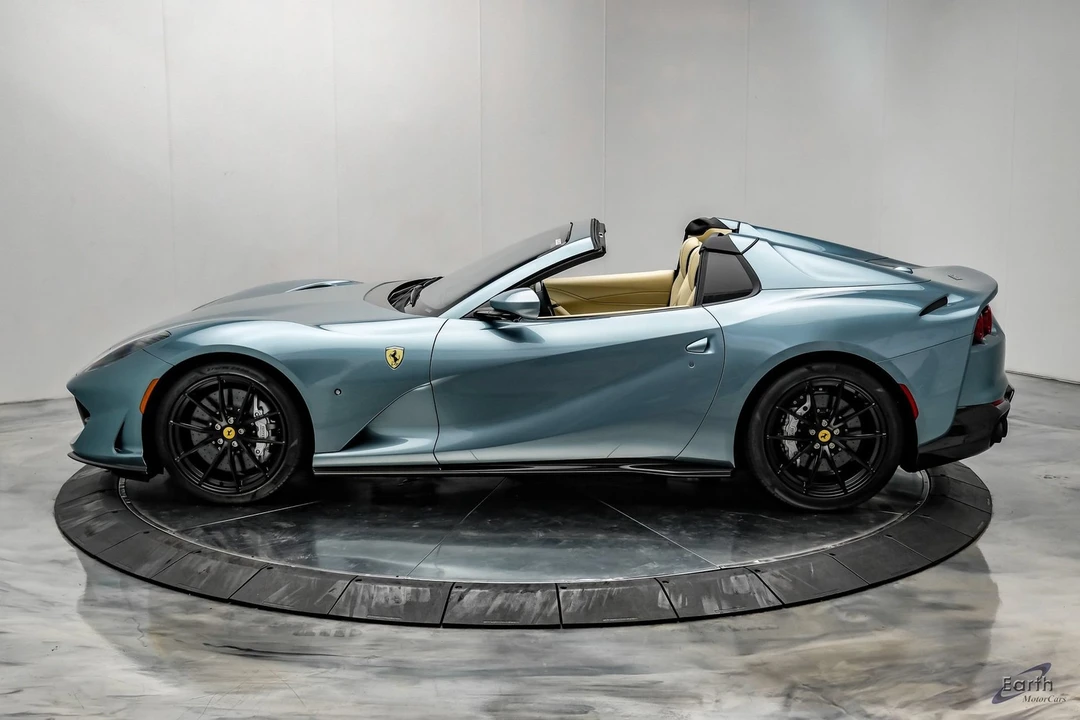 2023 Ferrari 812 GTS - Image 9 of 31