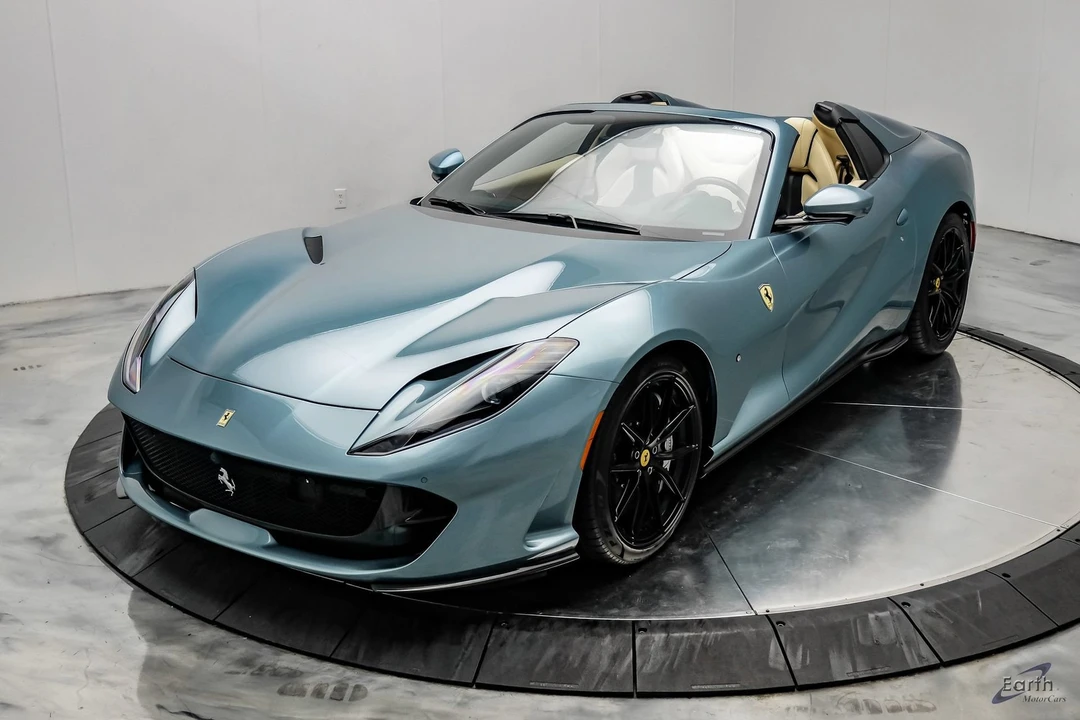 2023 Ferrari 812 GTS - Image 8 of 31