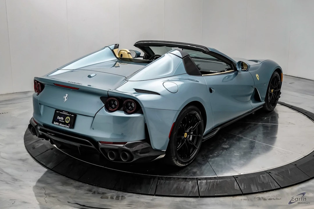 2023 Ferrari 812 GTS - Image 23 of 31