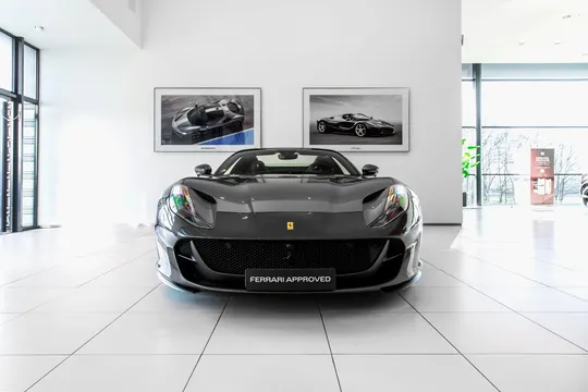 2023 Ferrari 812 GTS