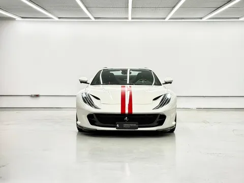 2023 Ferrari 812 GTS