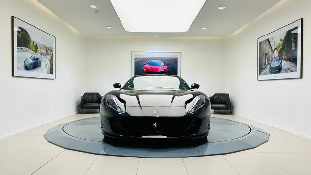 2023 Ferrari 812 GTS