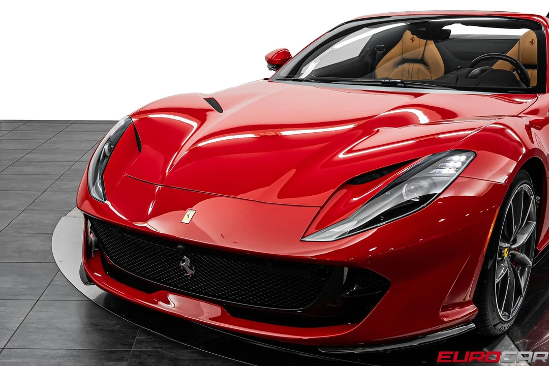 2023 Ferrari 812 - Image 16 of 31