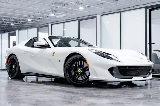 2023 Ferrari 812 GTS RWD