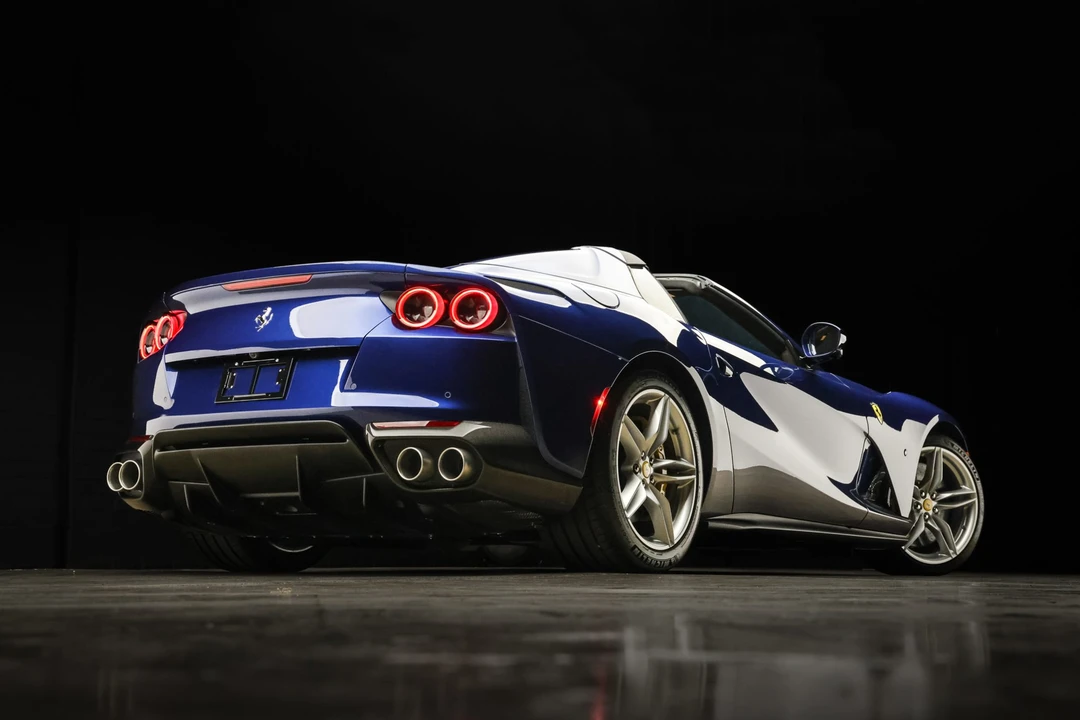 2023 Ferrari 812 GTS - Image 21 of 31