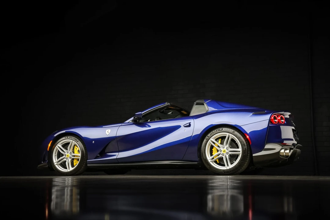 2023 Ferrari 812 GTS - Image 29 of 31