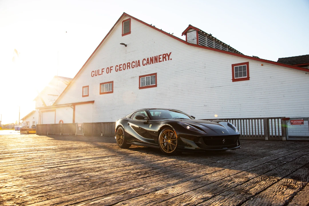 2023 Ferrari 812 GTS - Image 9 of 31
