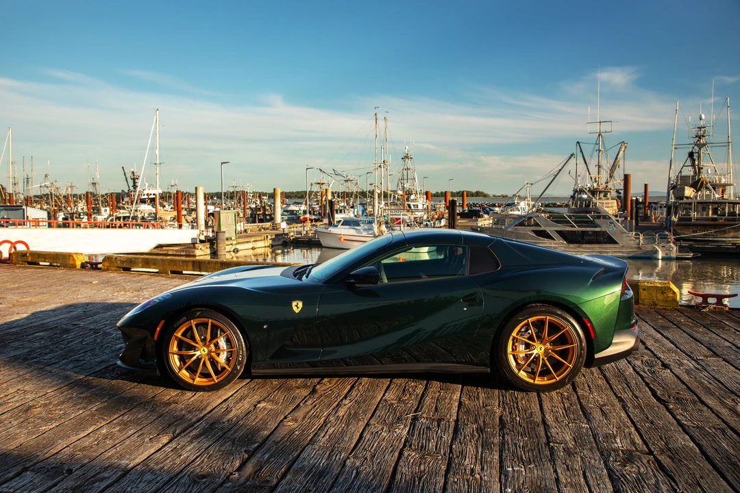 2023 Ferrari 812 GTS - Image 25 of 31