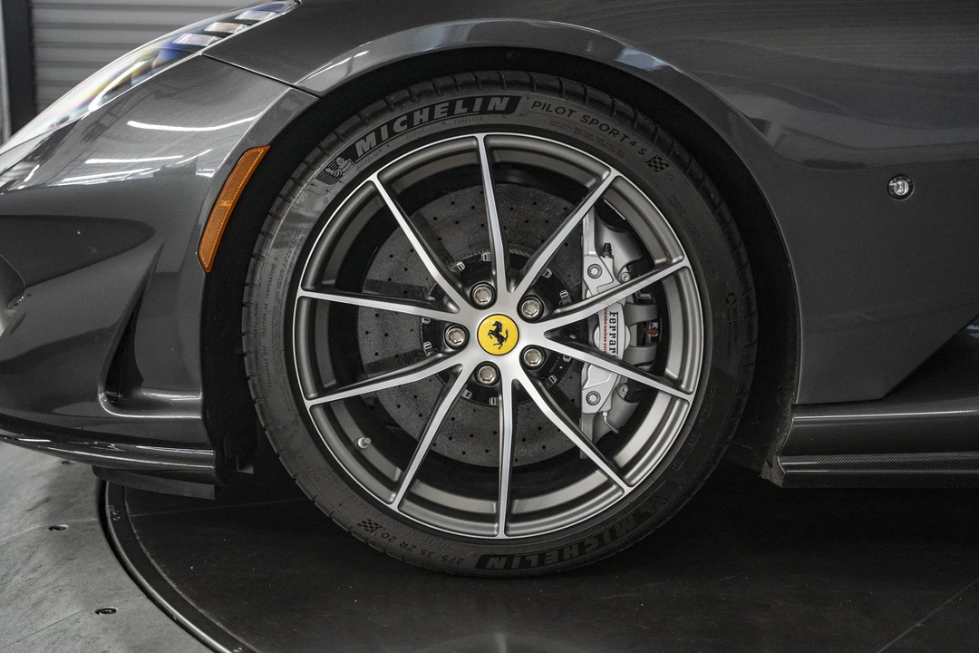 2023 Ferrari 812 GTS - Image 25 of 31